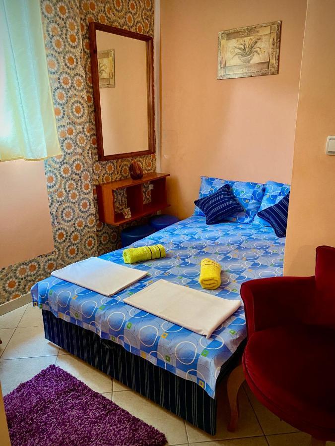 Hotel Vila Duricic 300M Od Mora Ðenovići Exteriér fotografie